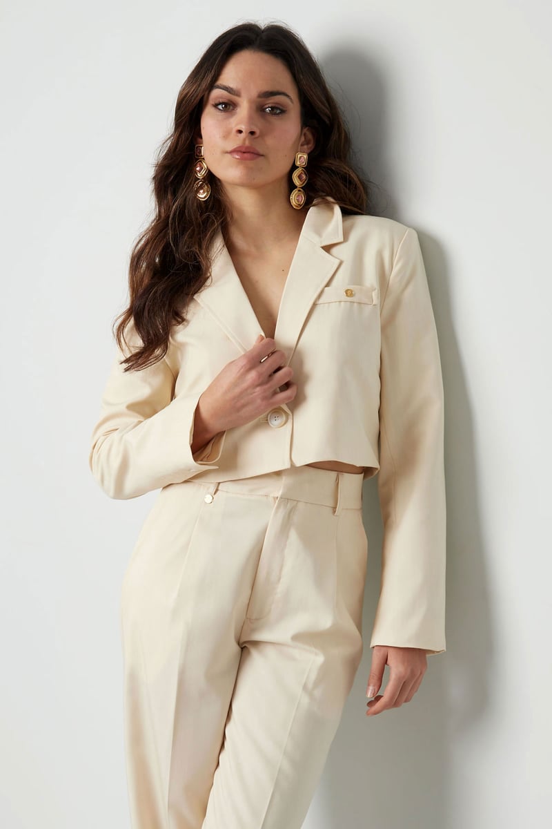 Cropped blazer
