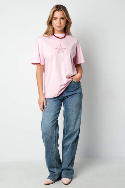 T-shirt beach waves