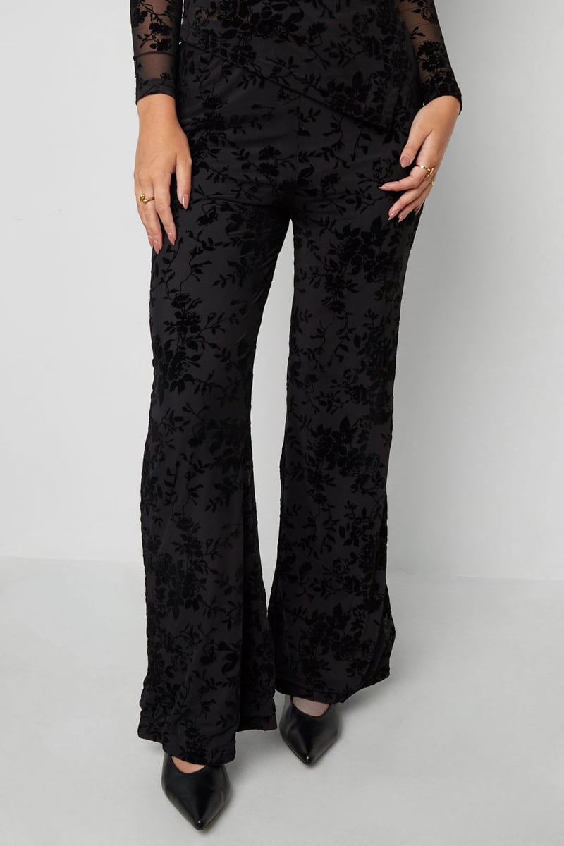 Zwarte Flaire Broek