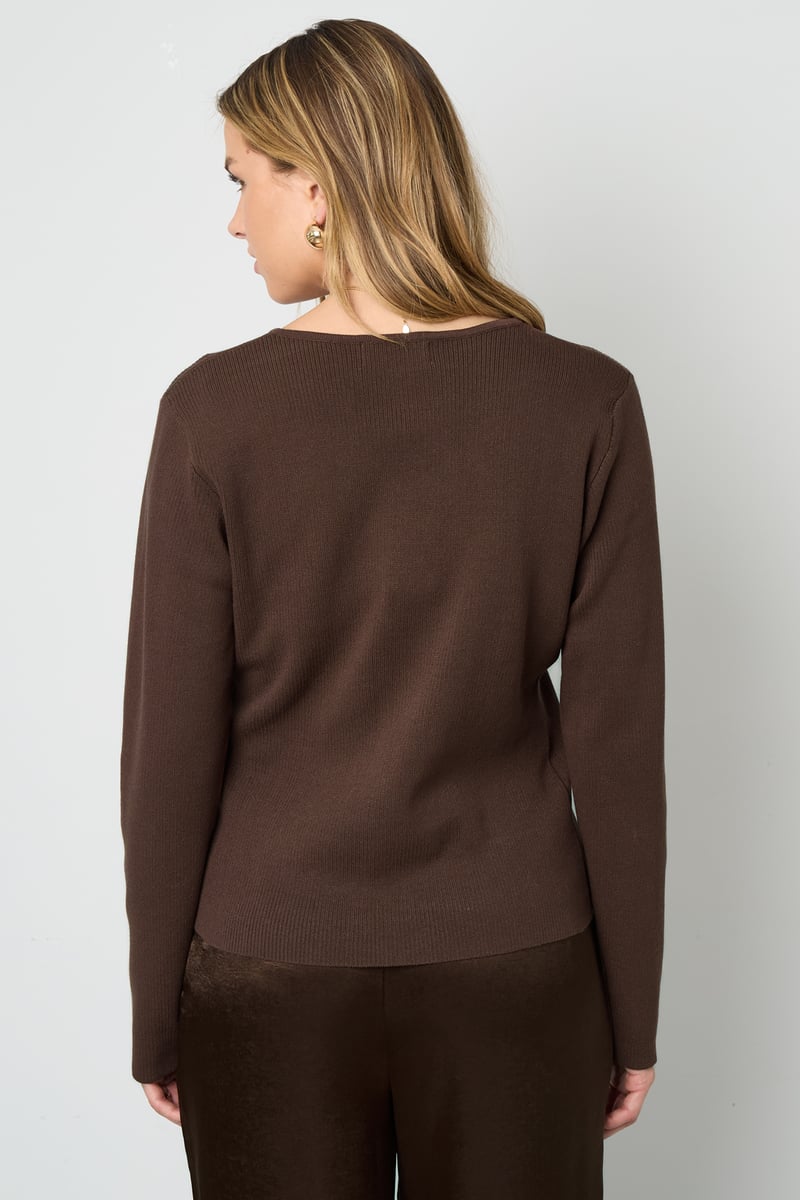 A Symetric Cardigan