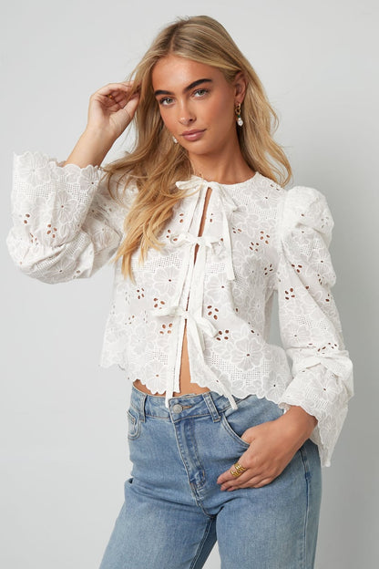 Crochet top with bows